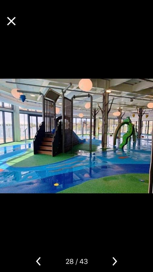 Calypso Hot Tub Breaks Tattershall Lakes Pet Friendly Exteriör bild